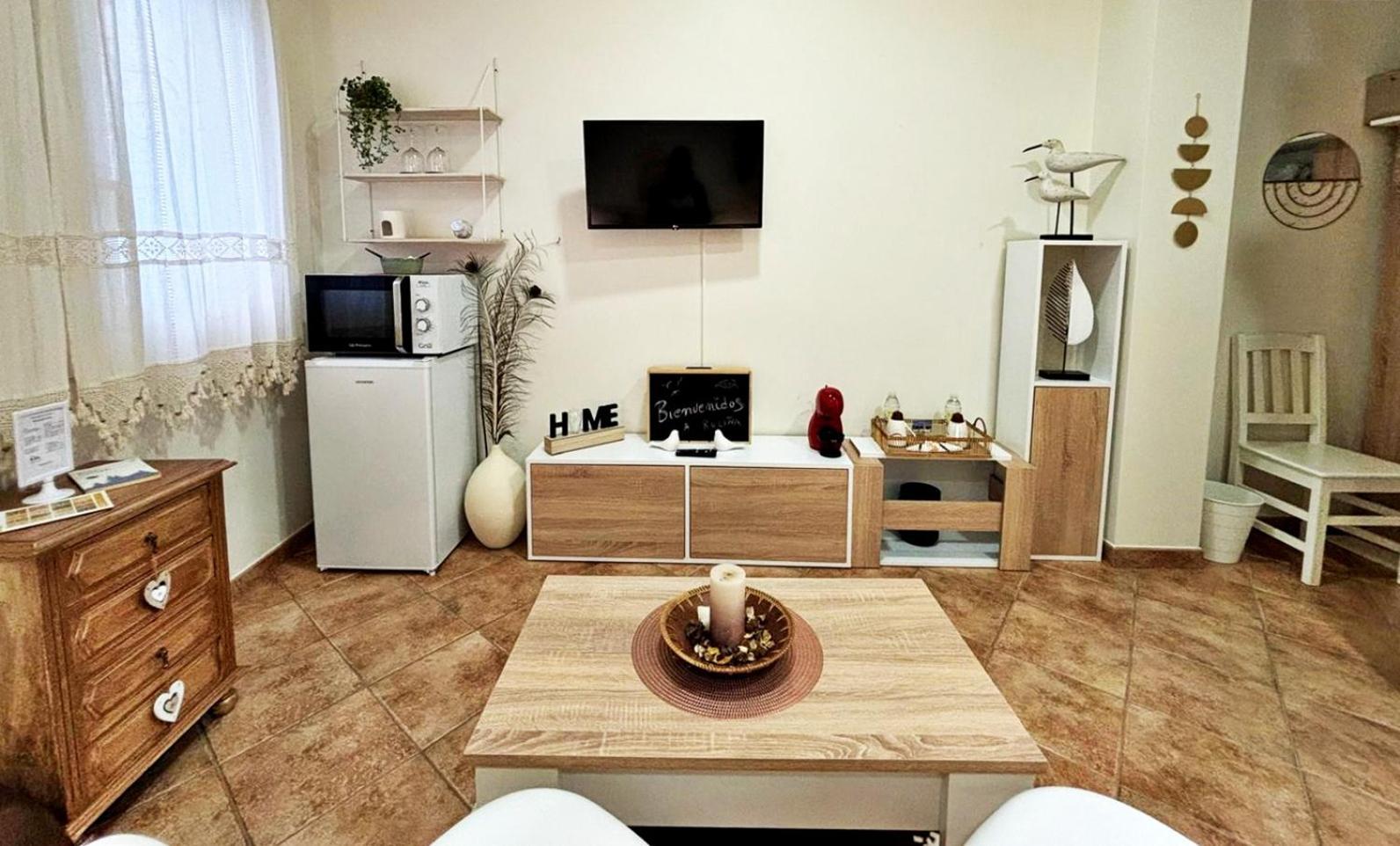 Holibai, Rulina , Single Private Ensuite, バイヨーナ エクステリア 写真